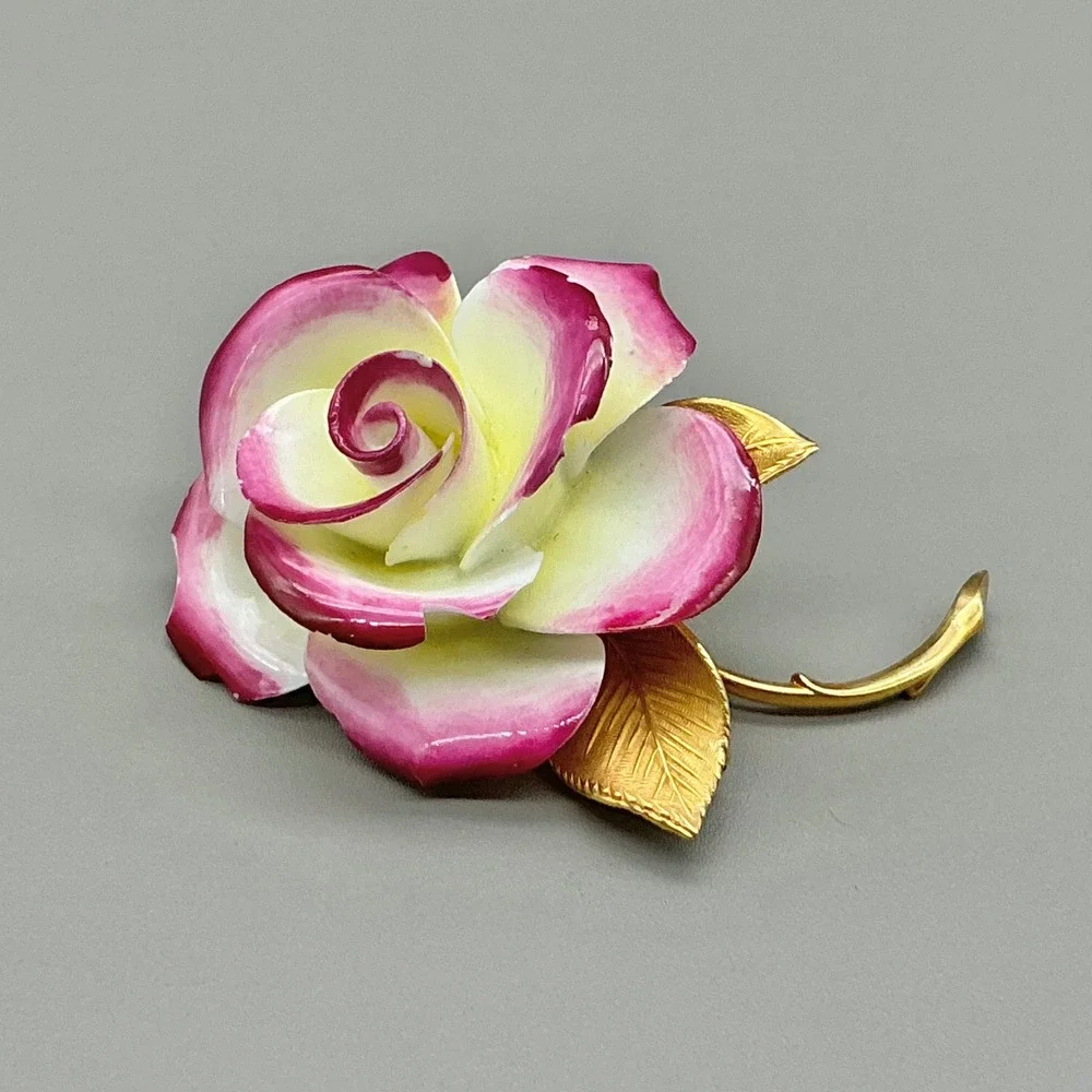 Vintage Giovanni Pink White Enamel Rose Flower Brooch Gold Tone Signed Floral